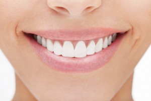 porcelain veneers can bring your smile beauty.