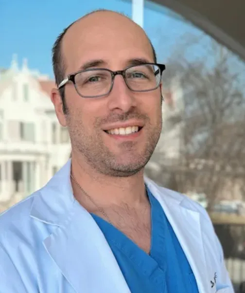 Brookline Massachusetts periodontist Doctor Avi Shainhouse